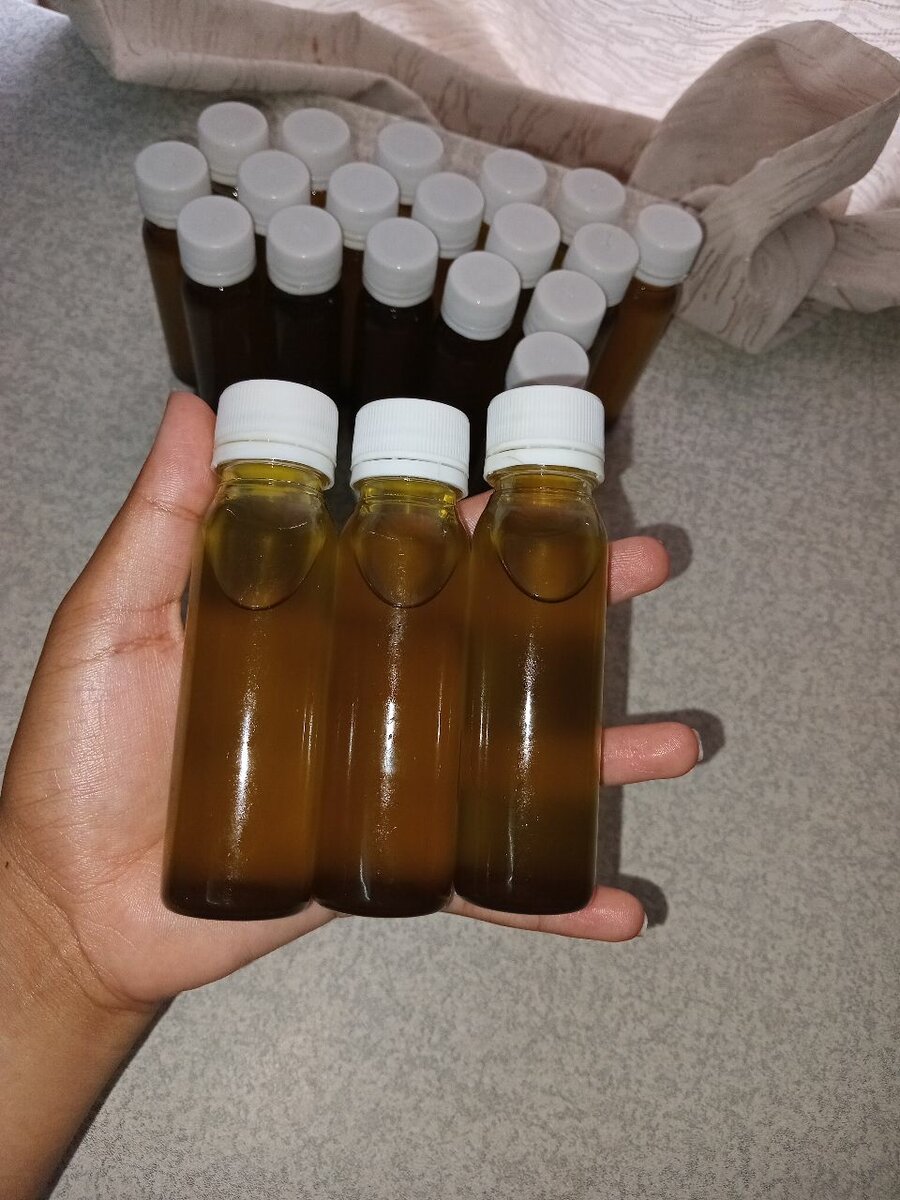Memuna's hair growth oil