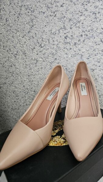 Туфли молочные