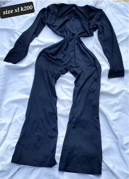Stylish women's jumpsuit black