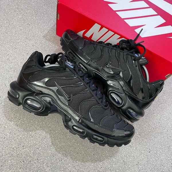 Chaussures Nike Tn Noires