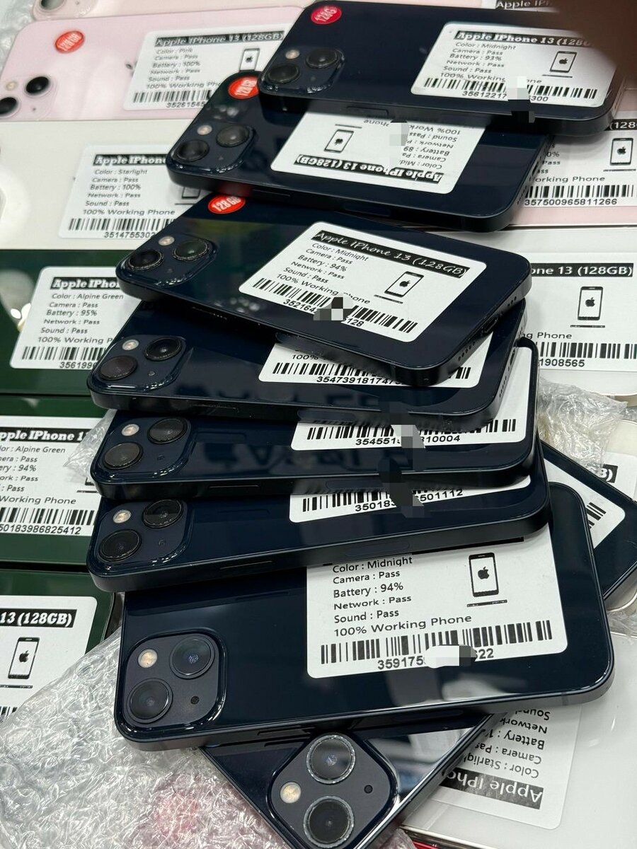 iPhone 13  128 Go Quasi neuf