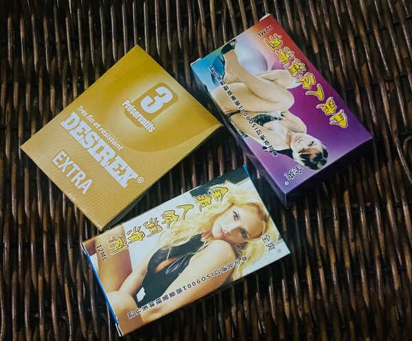 Préservatifs + lubrifiant