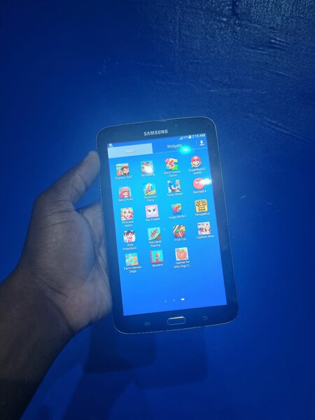 SAMSUNG TAB 3