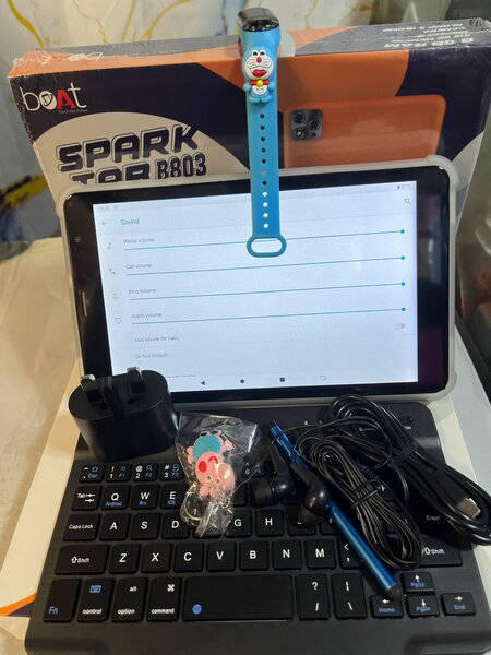 Tablette BoAt Spark Tab B803