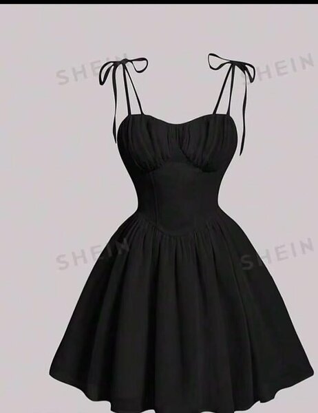 Robe Évasée à Bretelles