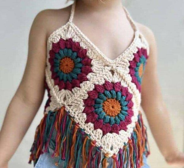 Top granny avec frange