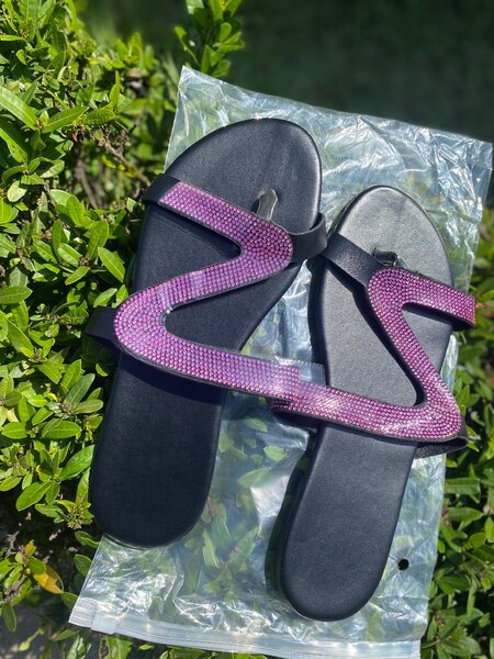 Ladies Easy wear slides