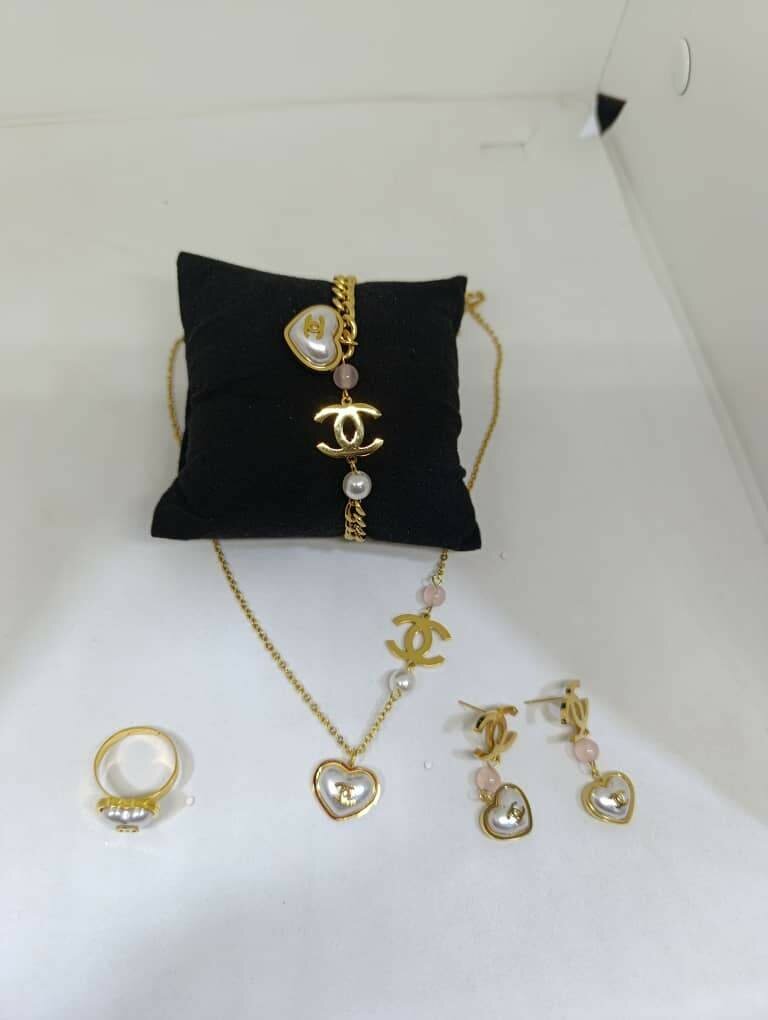 Boucles d'oreilles bague chaîne et gourmette