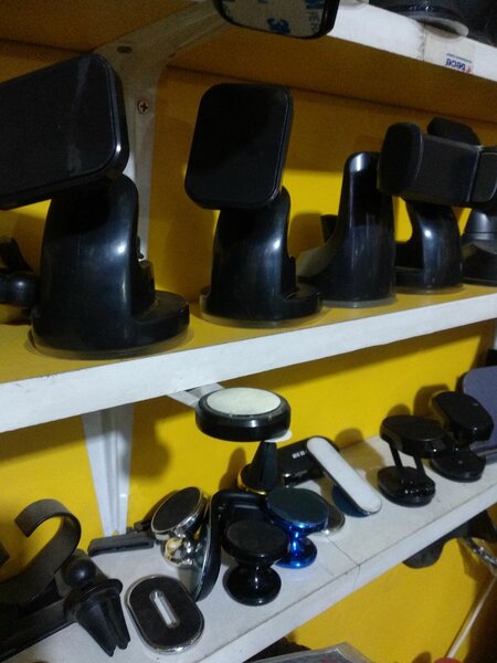 Телефон держатели для авто.