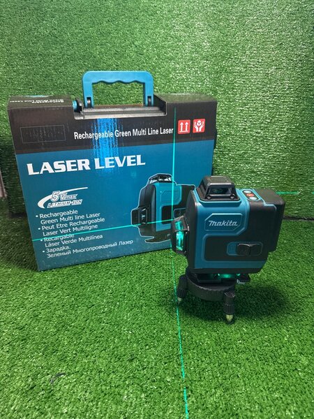 Лазерный уровень 4 D