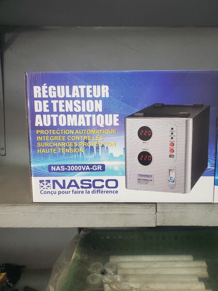 Régulateur de Tension Automatique NASCO