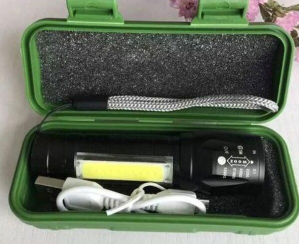 Lampe Torche Rechargeable USB