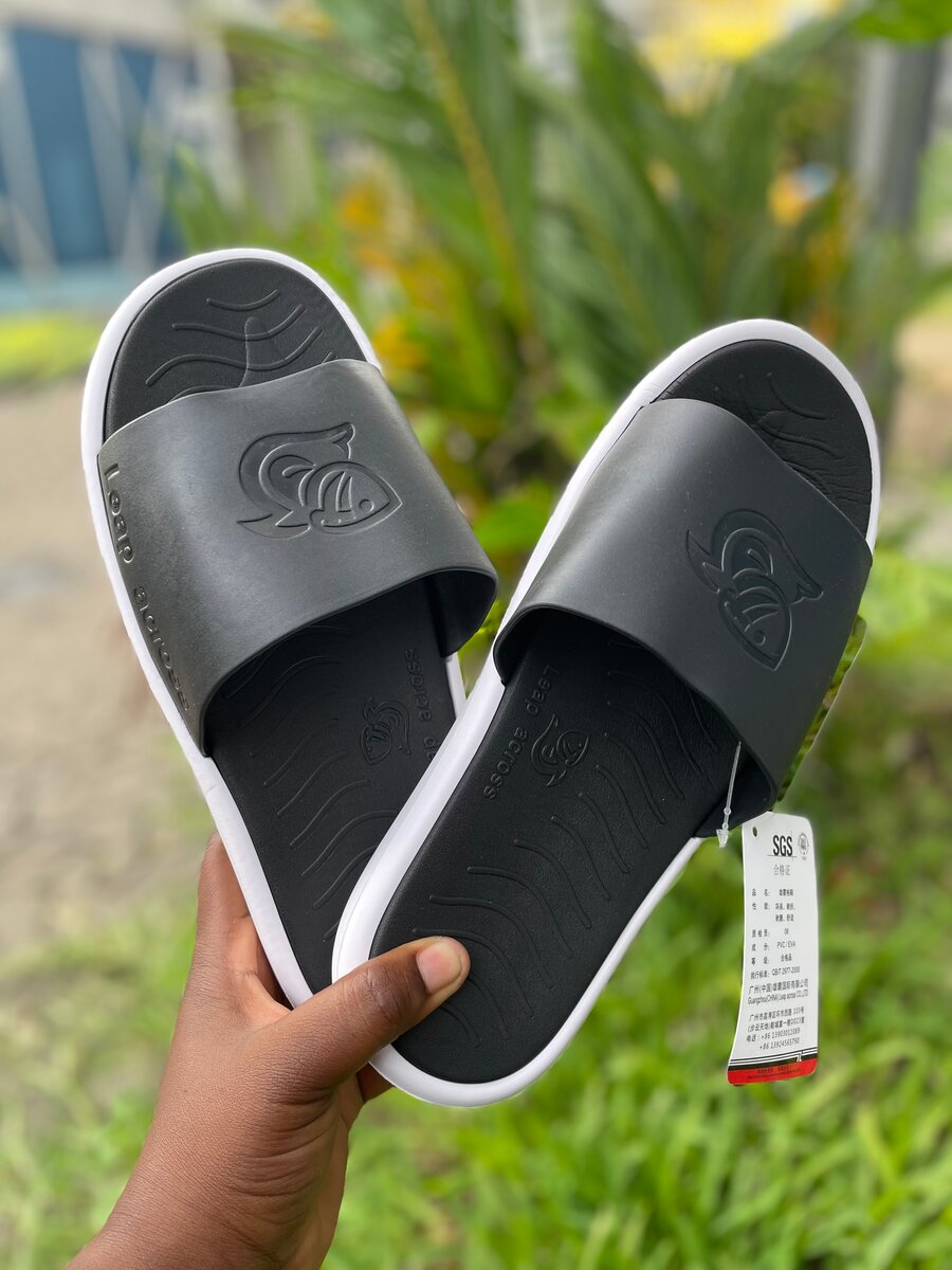 Sandales confortables homme