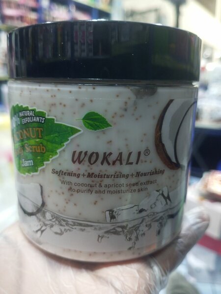 Gommage Corps Noix de Coco WOKALI
