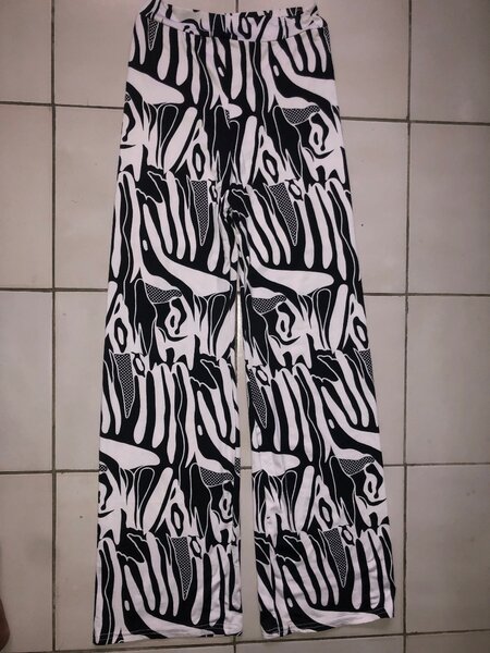 Pantalon moulant à imprimés