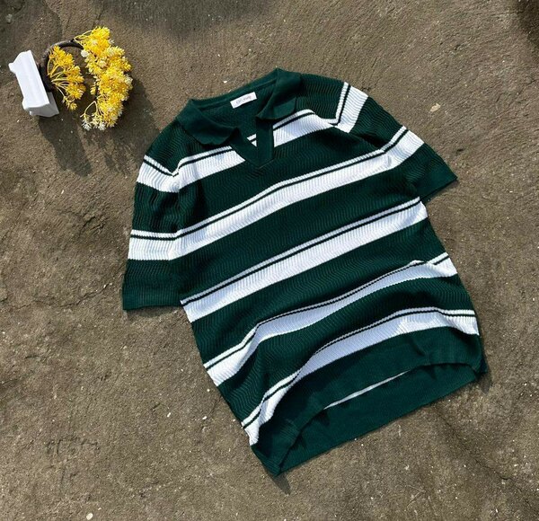 Pull rayé à manches courtes