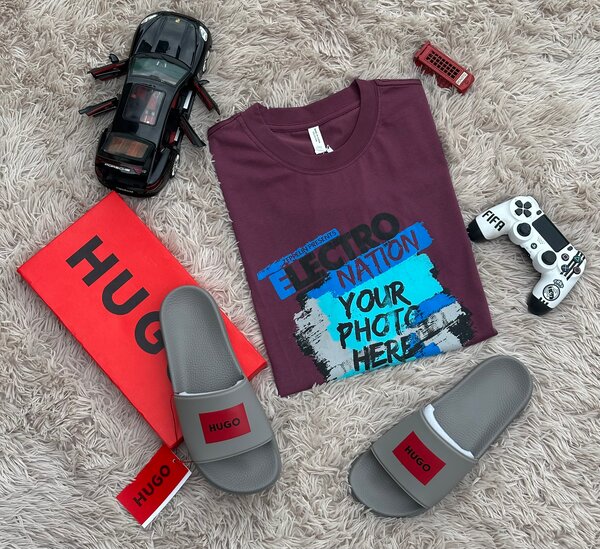 T-shirt et Claquettes Homme