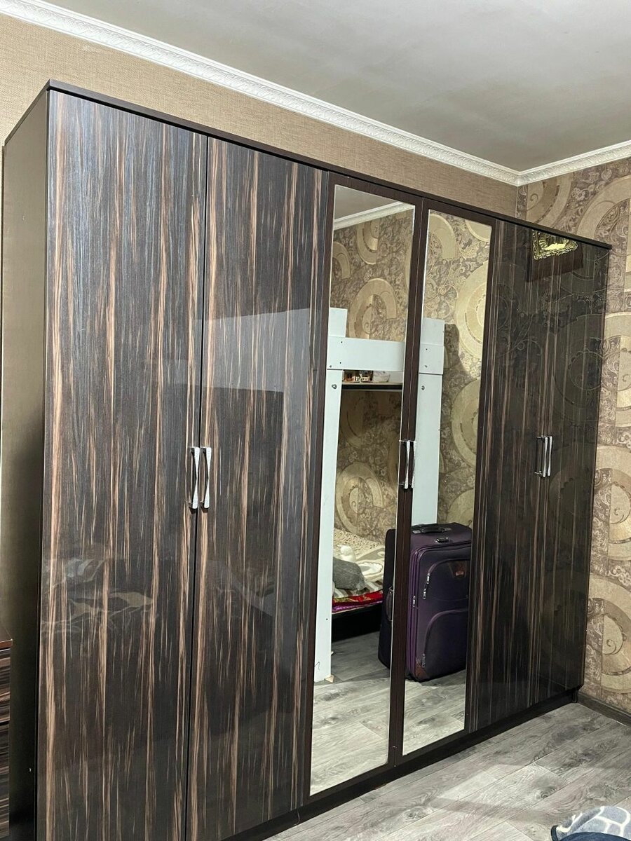 Спальный гарнитур