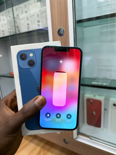 iPhone 13simple 128Go avec son