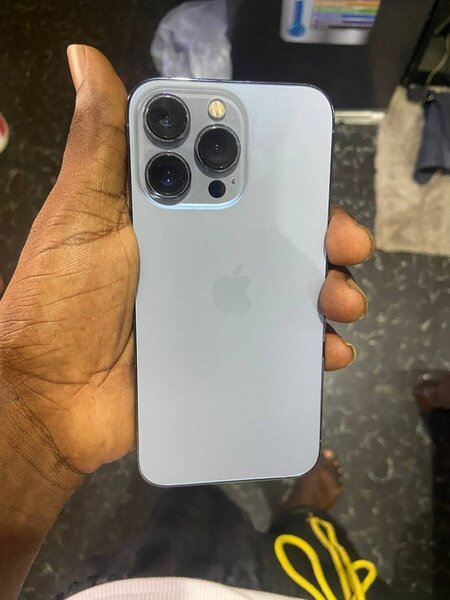 Original 13pro 256gig factory unlocked bh100%