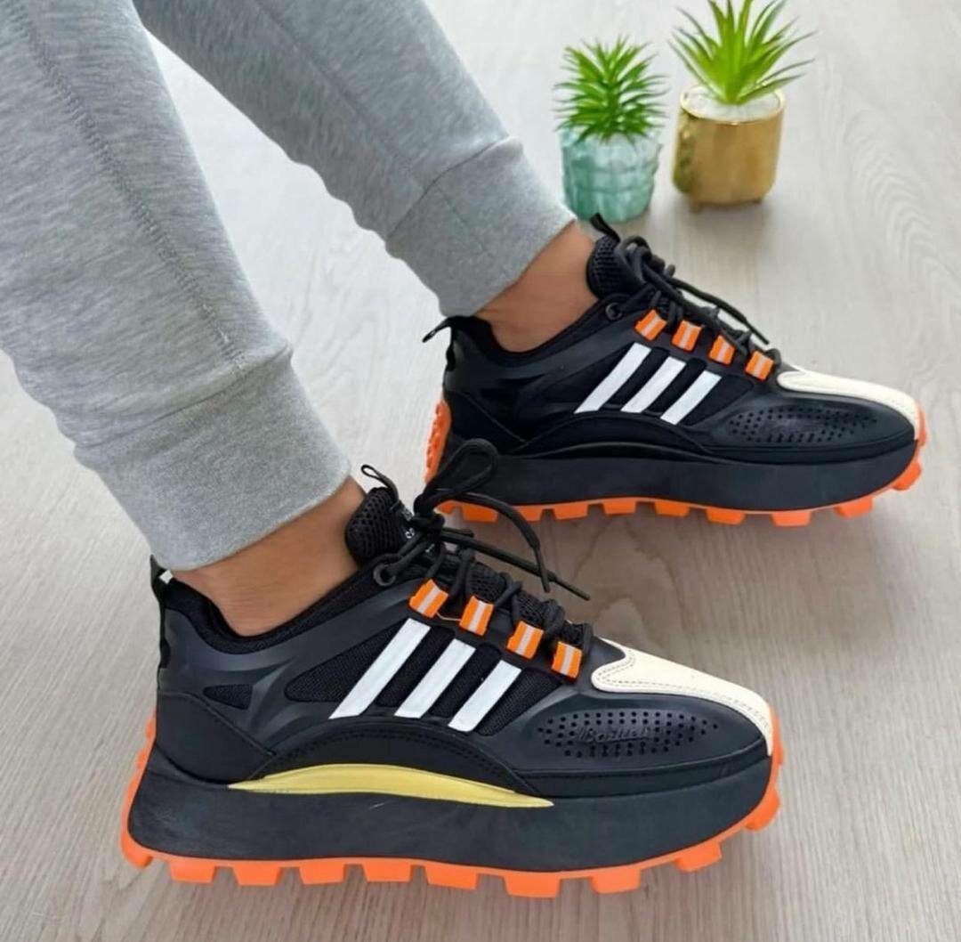 Sneakers tendances multicolores