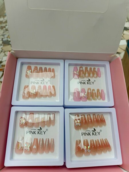 Ongles artificiels Pink Key