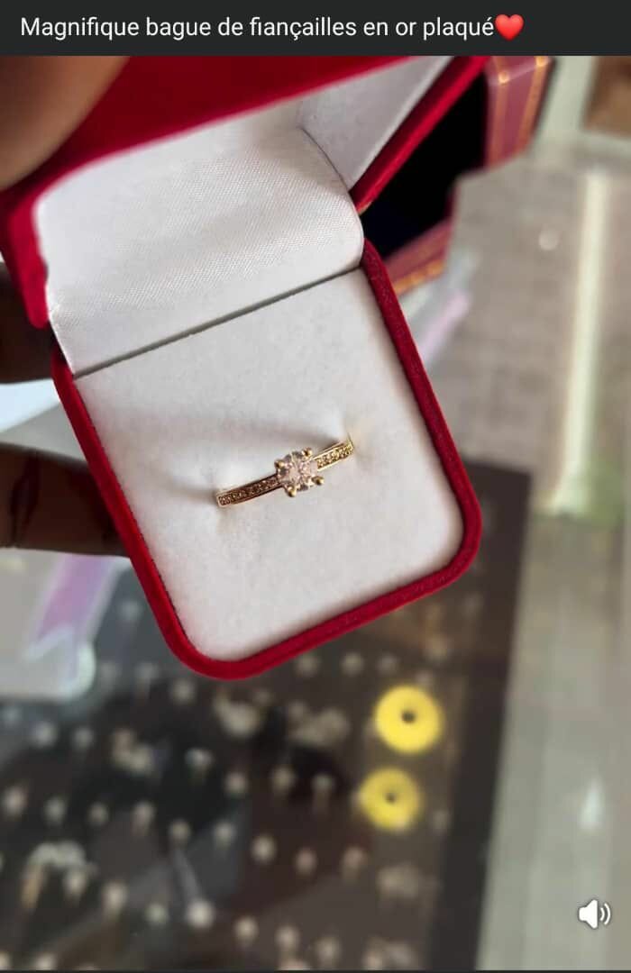 Bague de Fiançailles Éclatante