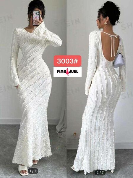 Robe élégante dos nu