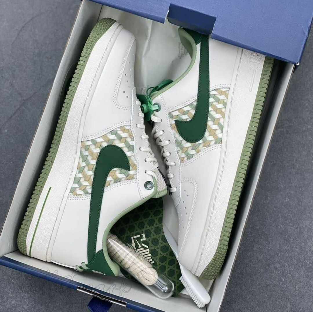 Airforce 1( cream and green)