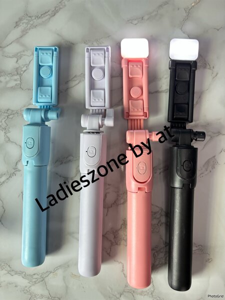 2 in 1 selfie stick tripod with light