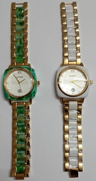 Montres élégantes pour femmes