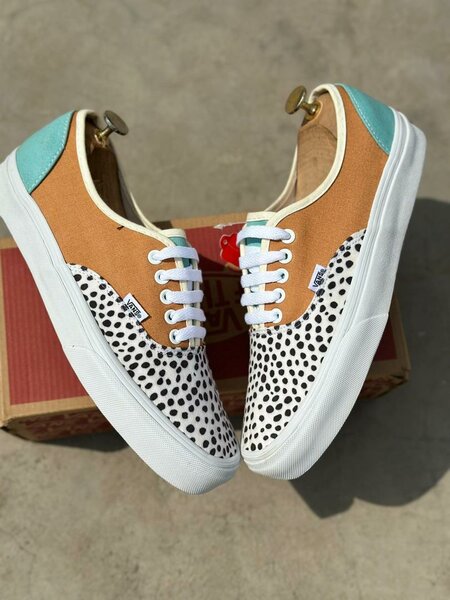 Chaussures à pois tendance