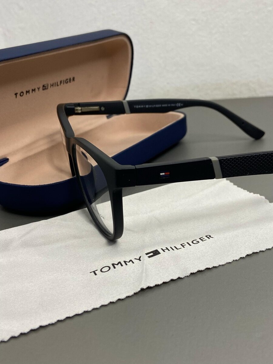Tommy Hilfiger Black Optical Frames
