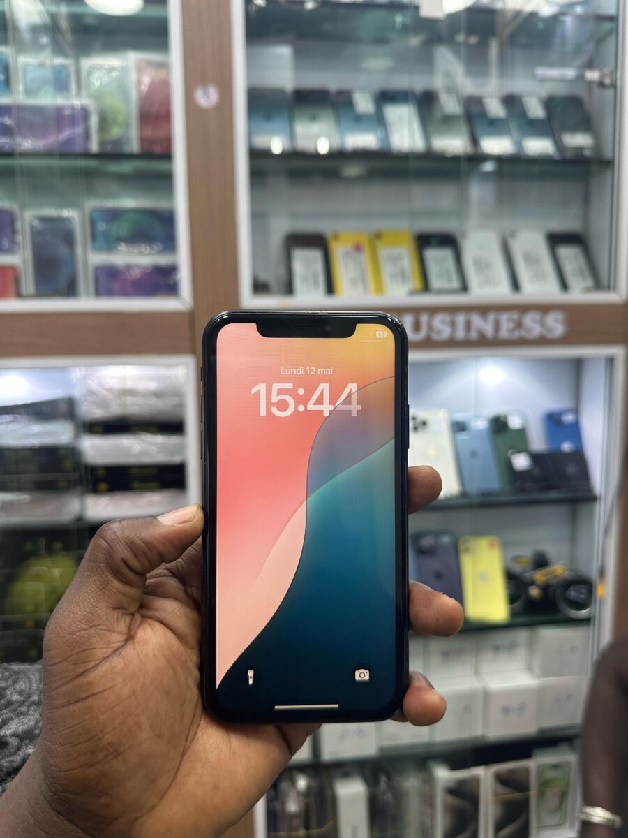 iPhone XR