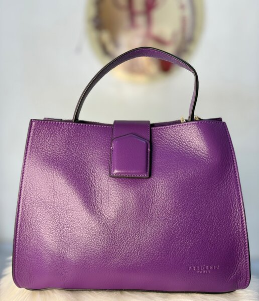 Sac à main en cuir élégant