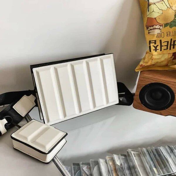 Sac bandoulière moderne