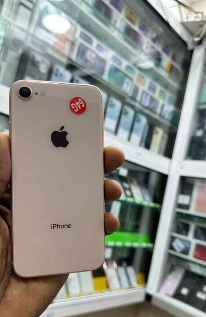 iPhone 8