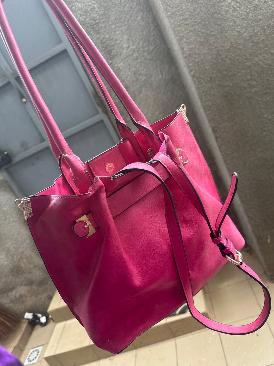 Sac à main fuchsia élégante