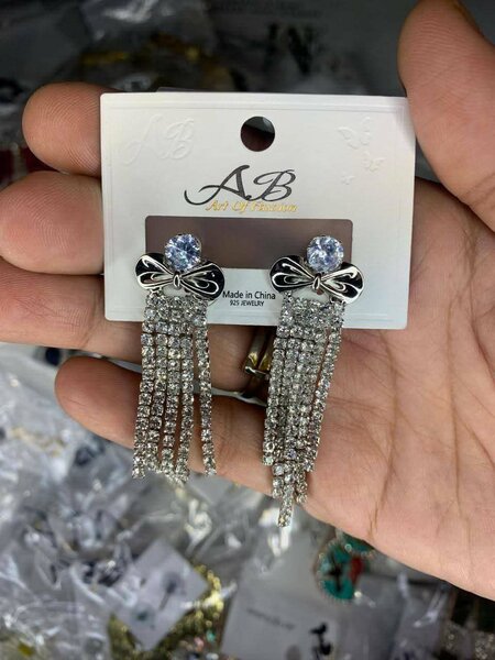 Ladies earrings