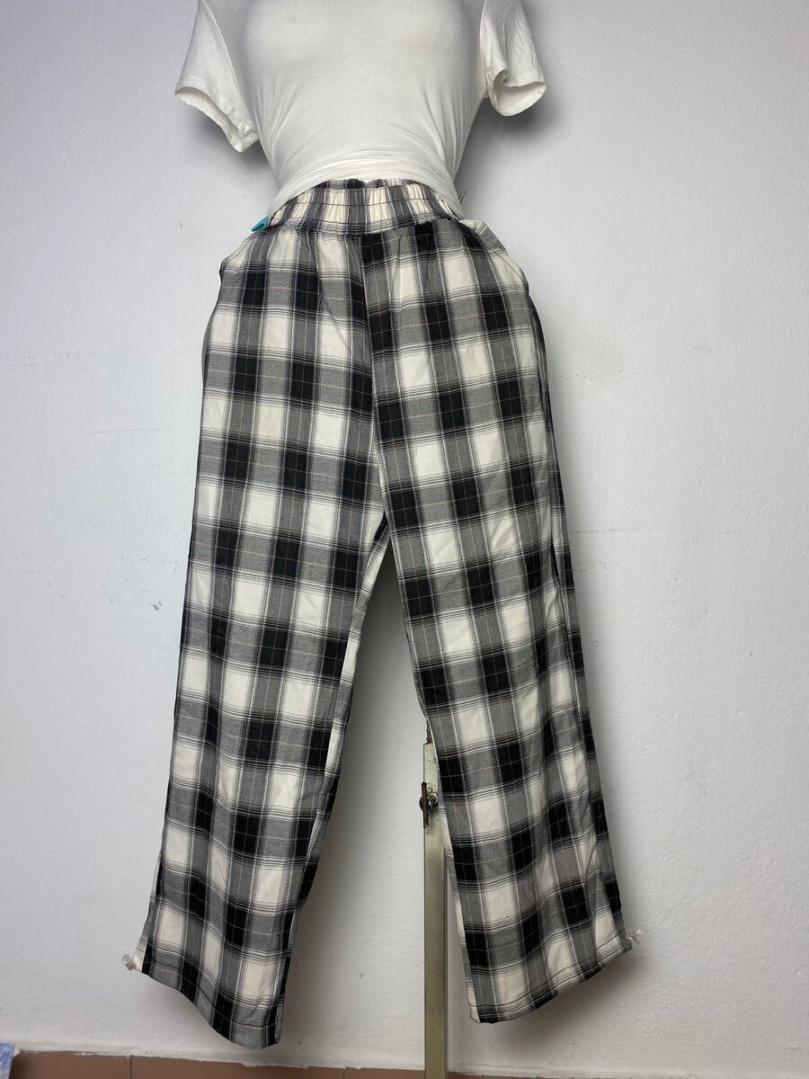 Pantalon à carreaux décontracté