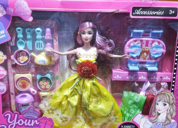 Poupée Princesse avec Accessoires