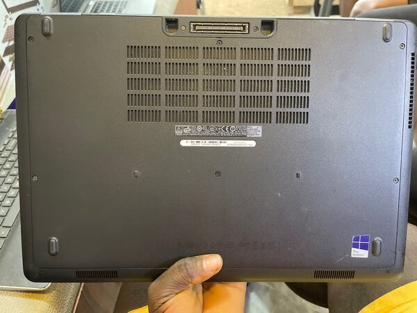 Dell Latitude E5550