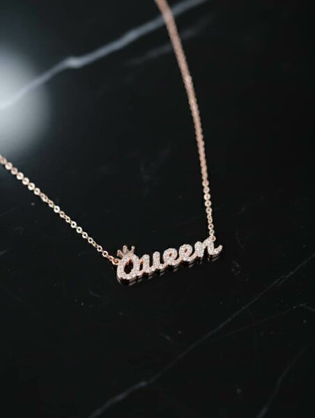 Petites chaînes chic élégant