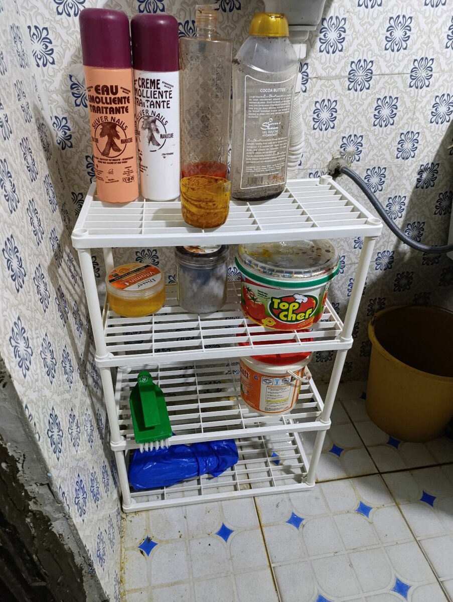 Étagère de rangement