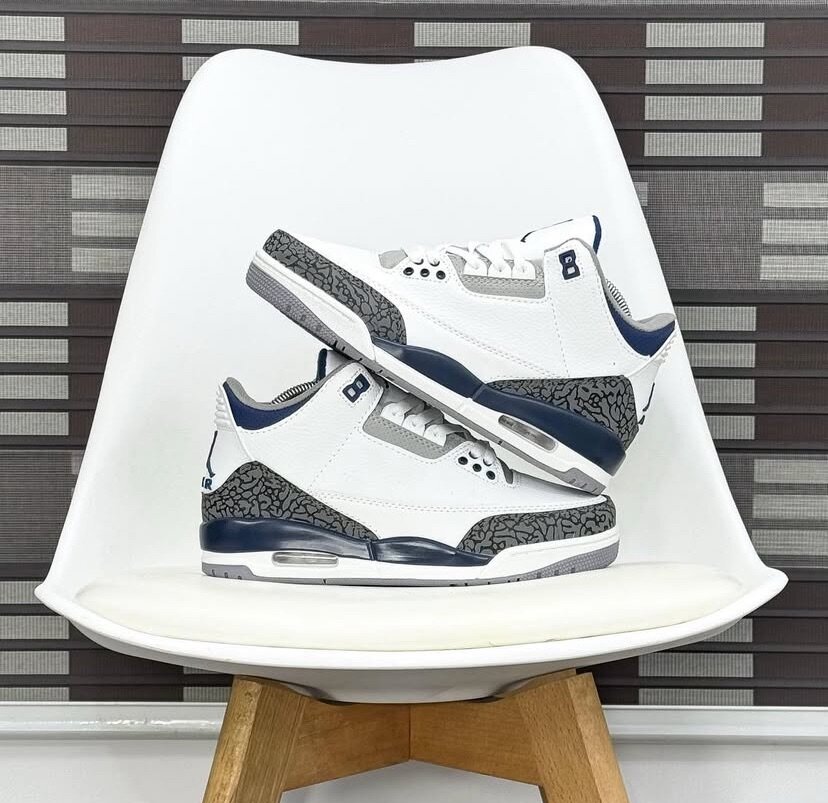 AIR JORDAN 3 RETRO ( 3/3 )