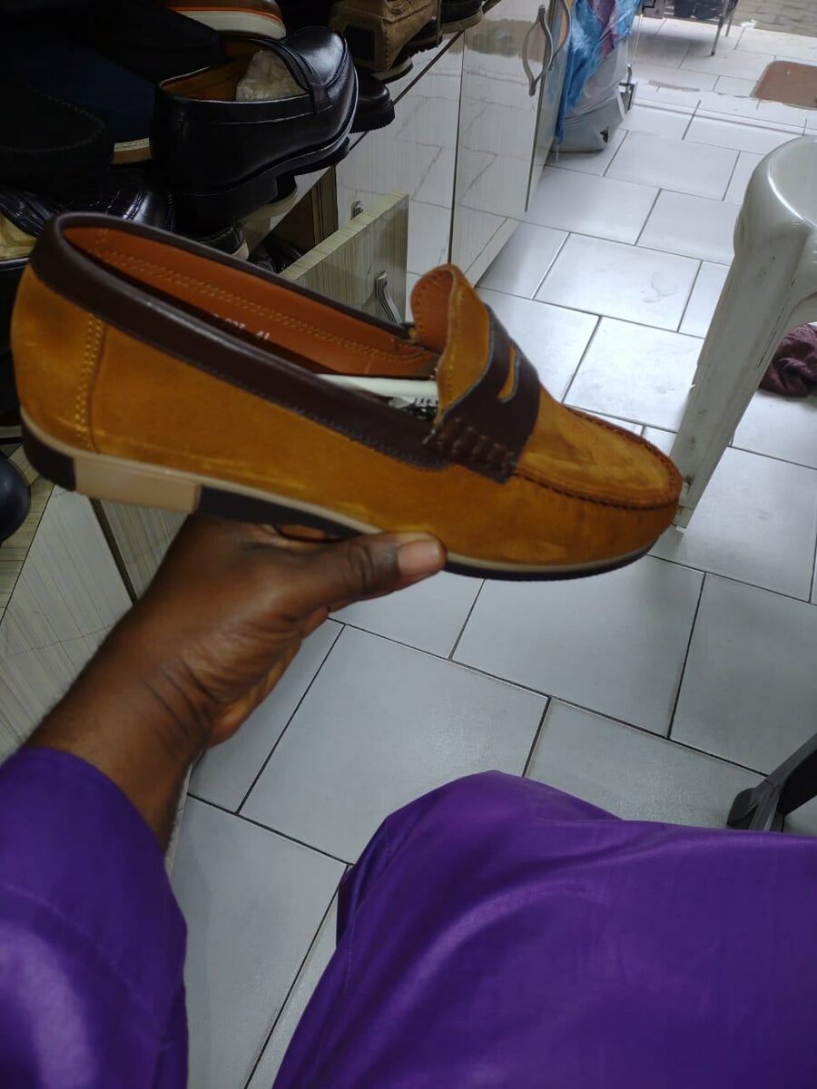 Chaussures habillées élégantes