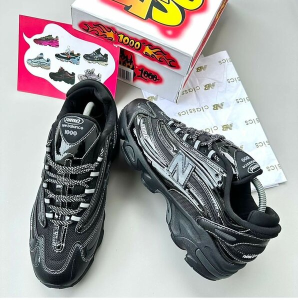 NEW BALANCE 1000