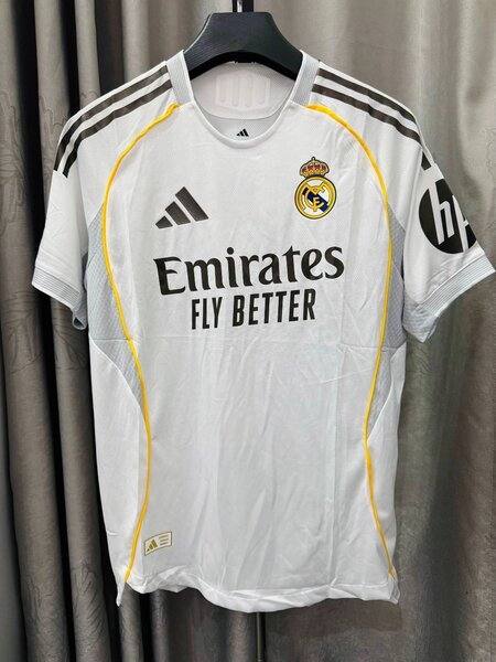 3 maillots Real Madrid T-shirt