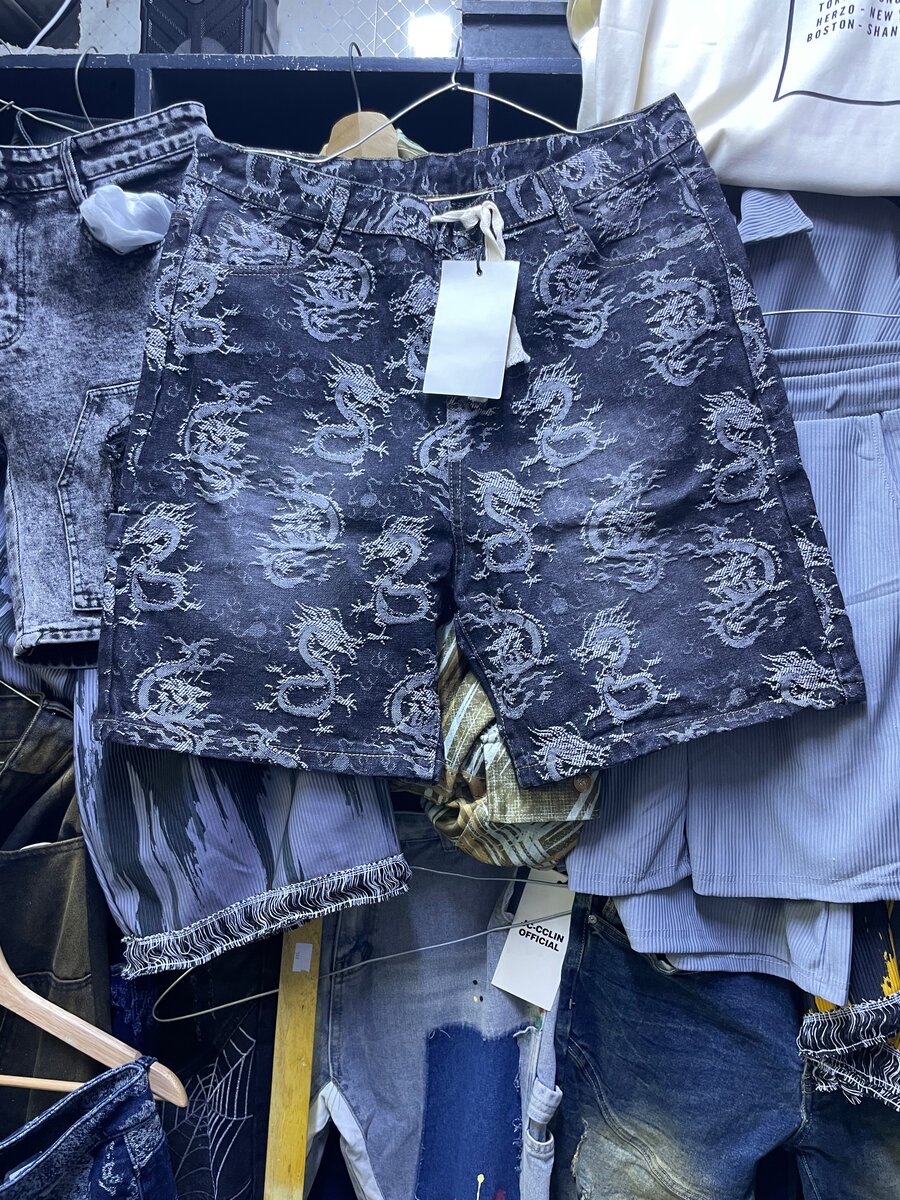 Shorts en denim imprimé tendance