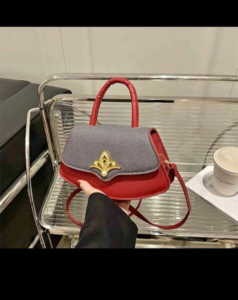 Sac à main élégant vintage